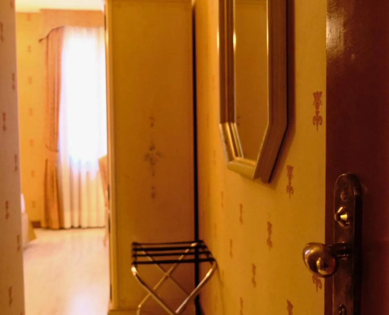 H O T E L S A N G A L L O L Hotel Venice 3*,
