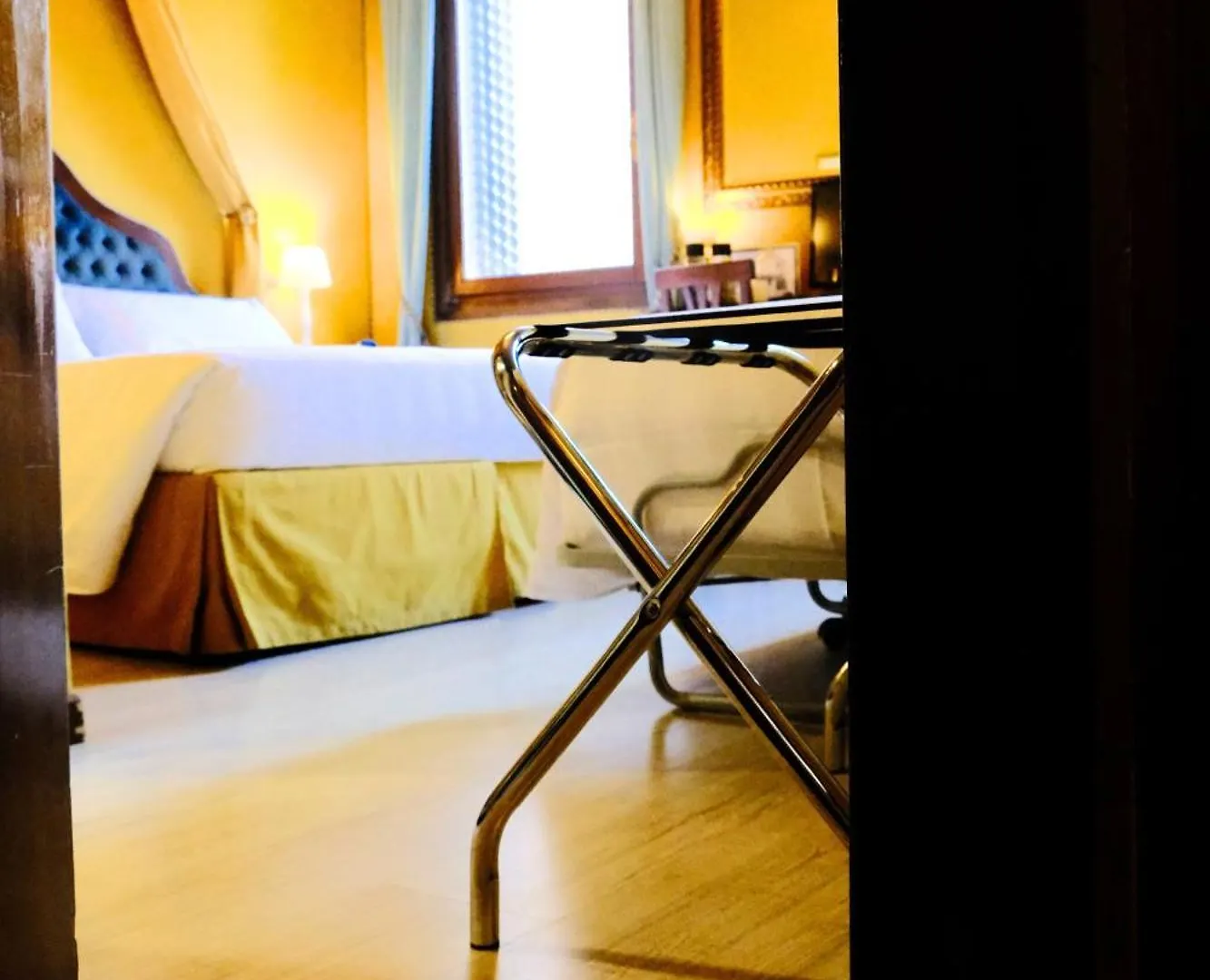 H O T E L S A N G A L L O L Hotel Venice